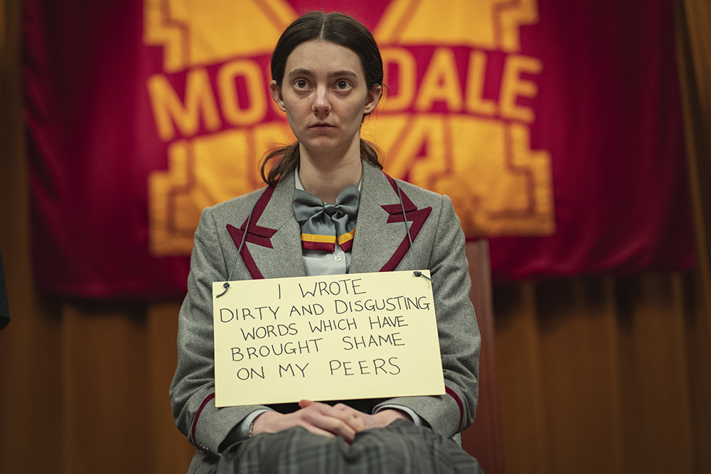 phim sex education mùa 3